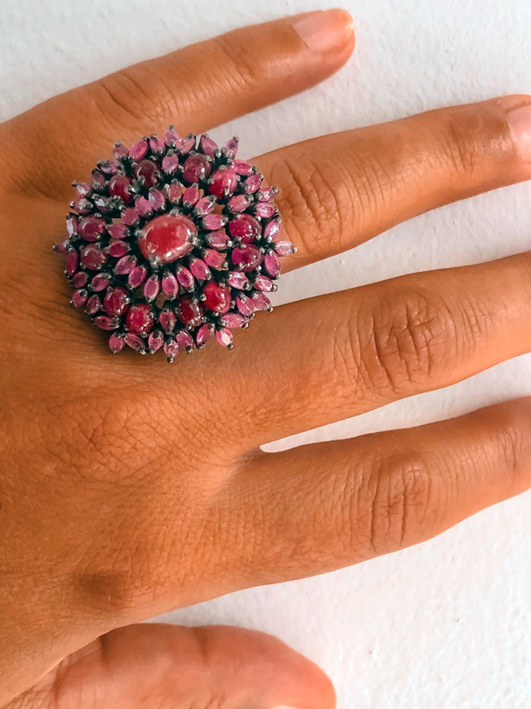 Anillo Rubies en Plata 925 rodinada en negro